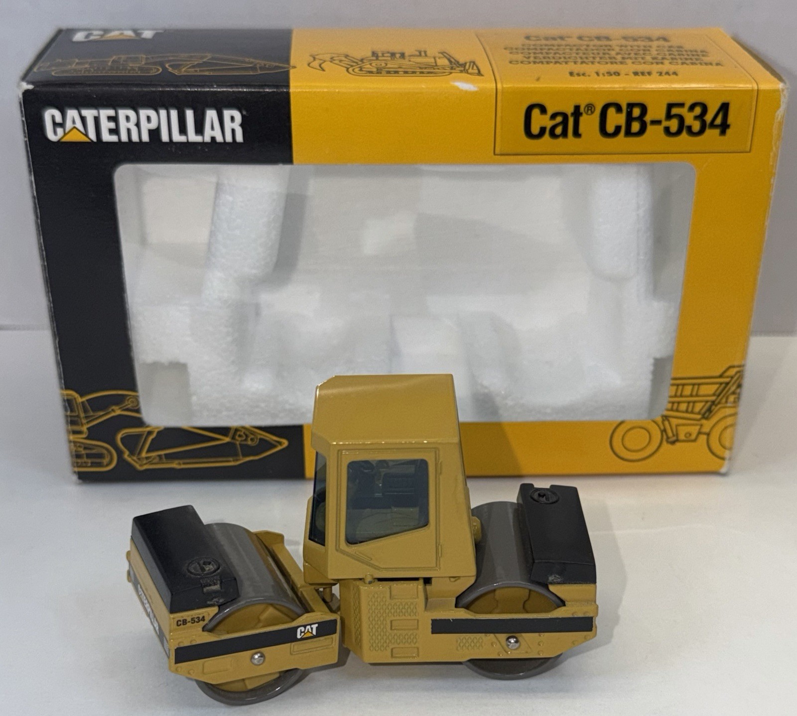 Caterpillar Cat CB-534 Roller Compactor with Cab Joal 1:50 Scale Model #244