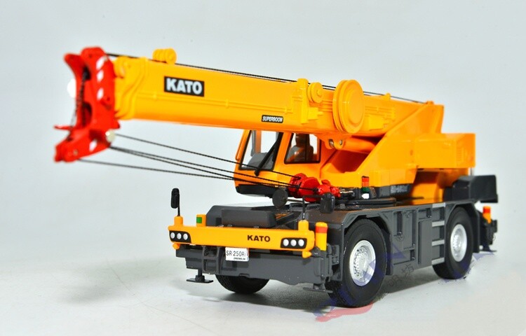 1:50 SR-250Ri ROUGHTER 25 Crane Constuction Machine Equipment Diecast Model