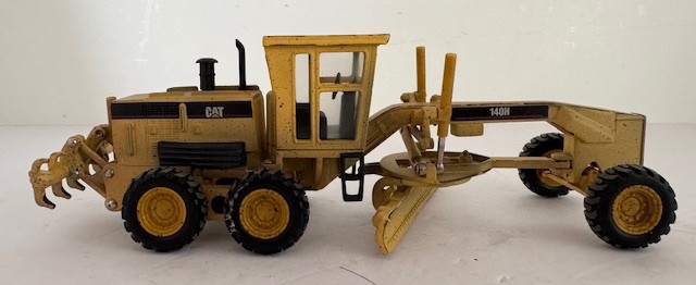 1:50 Caterpillar 140H Motor Grader Machines At Work 55180 By Norscot
