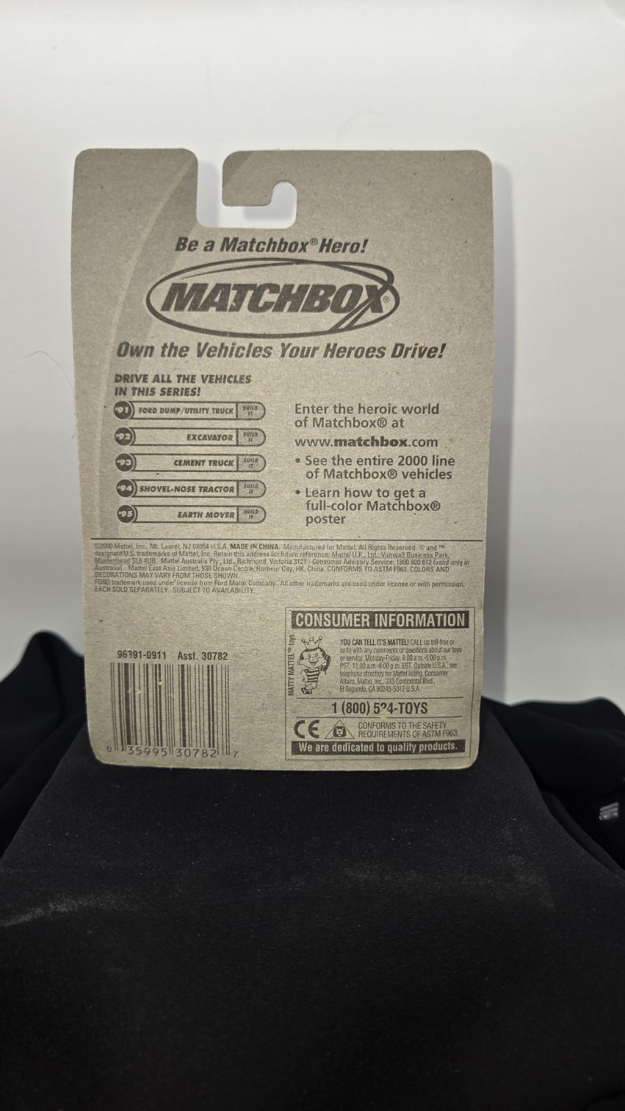 Matchbox Excavator Diecast Vehicle 2000 Series #92/100 New Sealed Construction