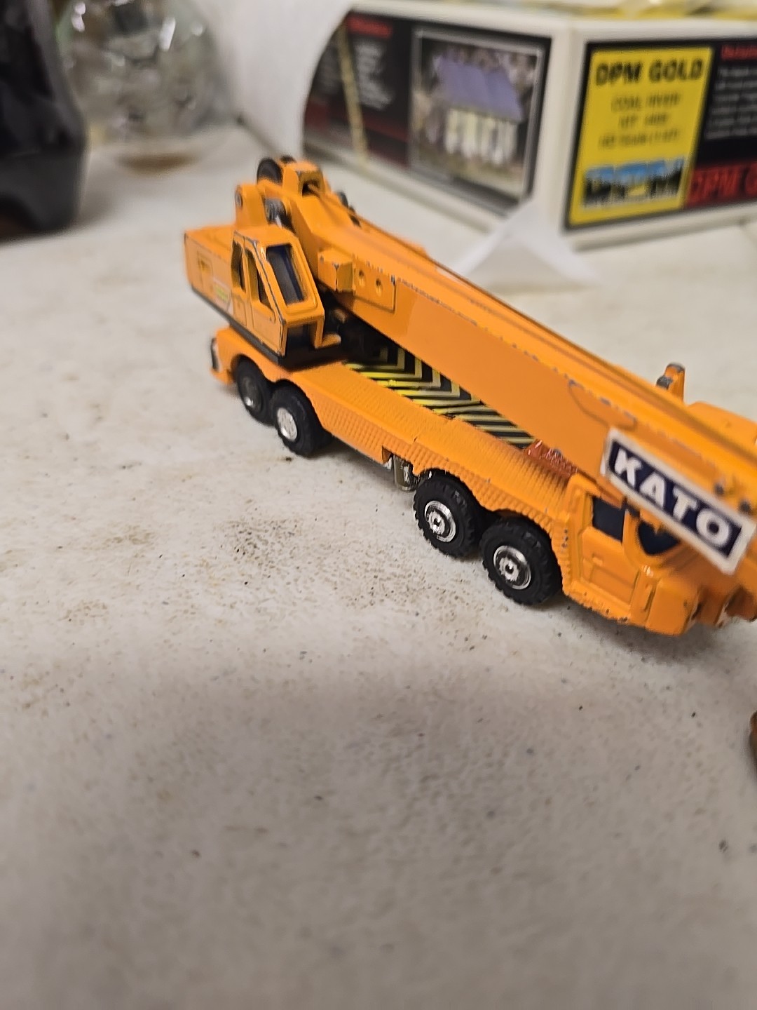 Shinsei Mini Power Model 4124: Mitsubishi Fuso K1300 Truck, Kato Hydraulic NK750
