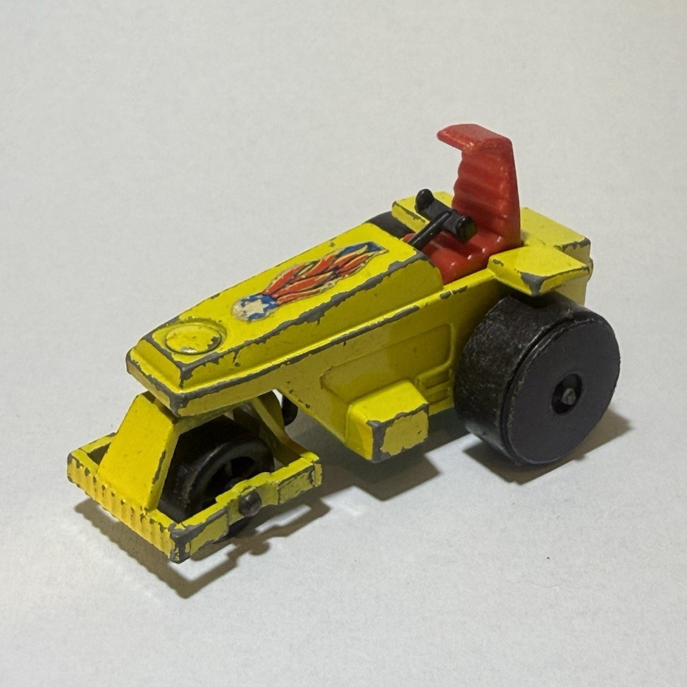 Matchbox Superfast Muir-Hill Road Roller 1:64 Diecast Yellow/Red/Black
