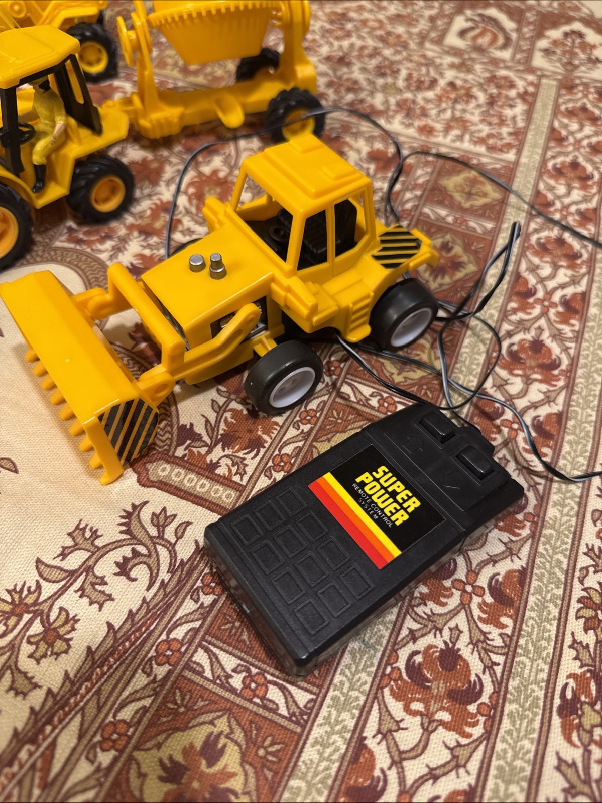 Lot of 4 New-Ray Construction toy vehicles tractor loader wagon Remote Control