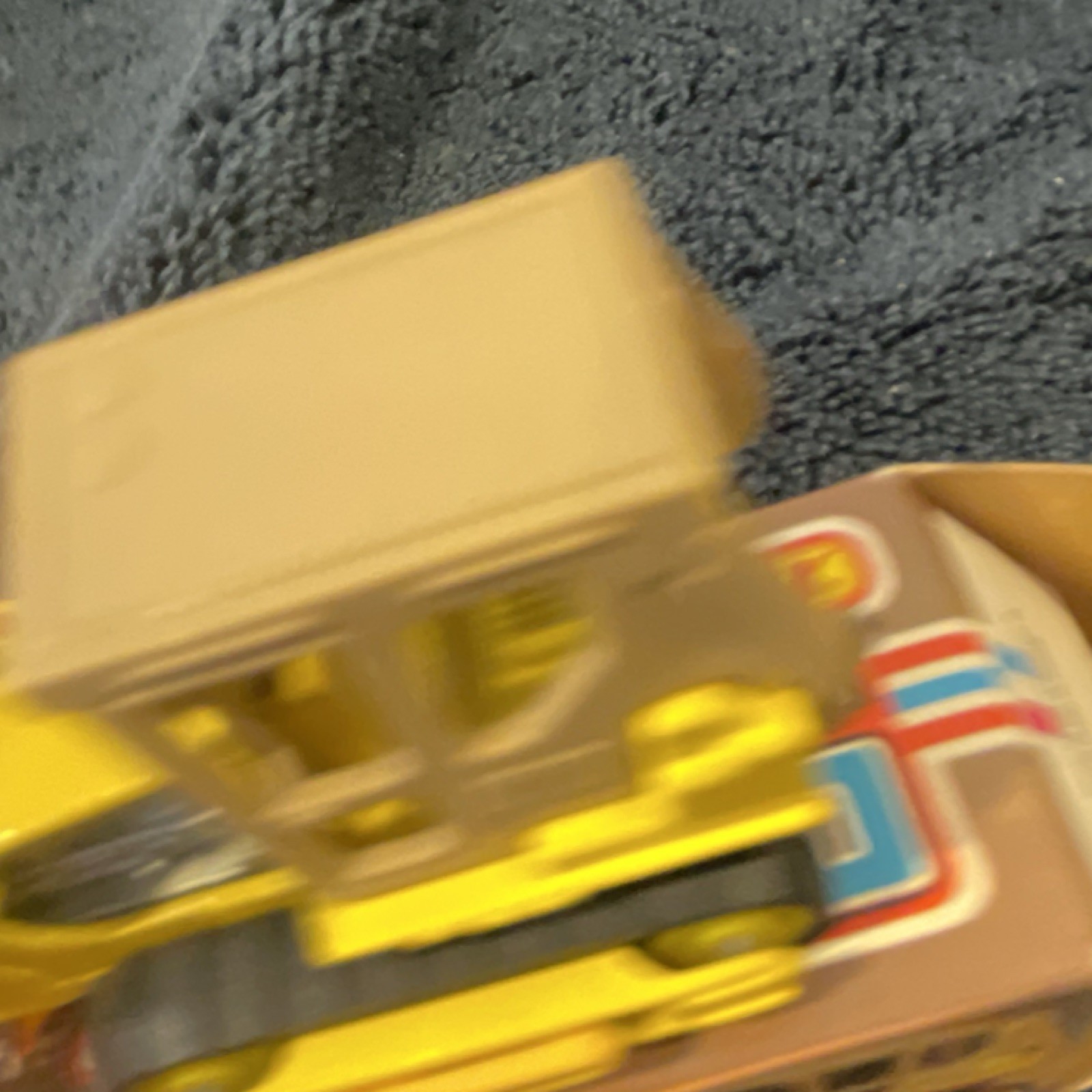 Matchbox Superfast No. 64 Caterpillar Bulldozer 1:75 Diecast Yellow Gray