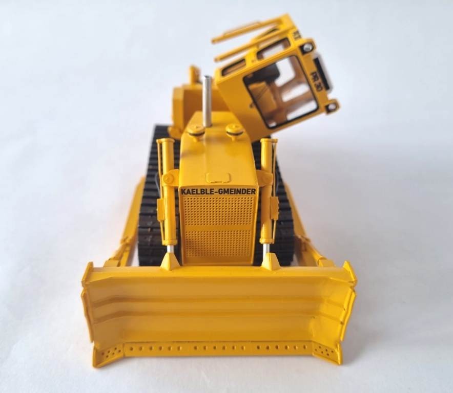 Resin 1/50 Kaelble PR30 Dozer – Custom Built by Fankit Models
