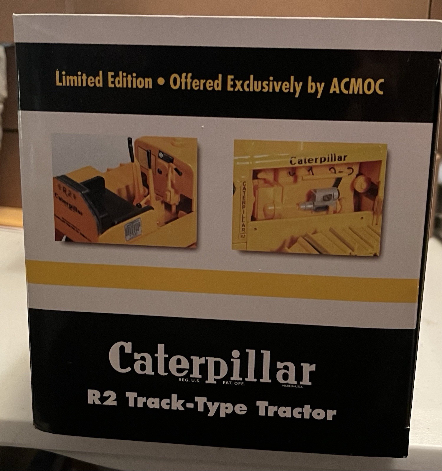 SPECCAST CAT Caterpillar R2 Crawler ACMOC #CUST1008 1/16 NIB TAPE UNCUT