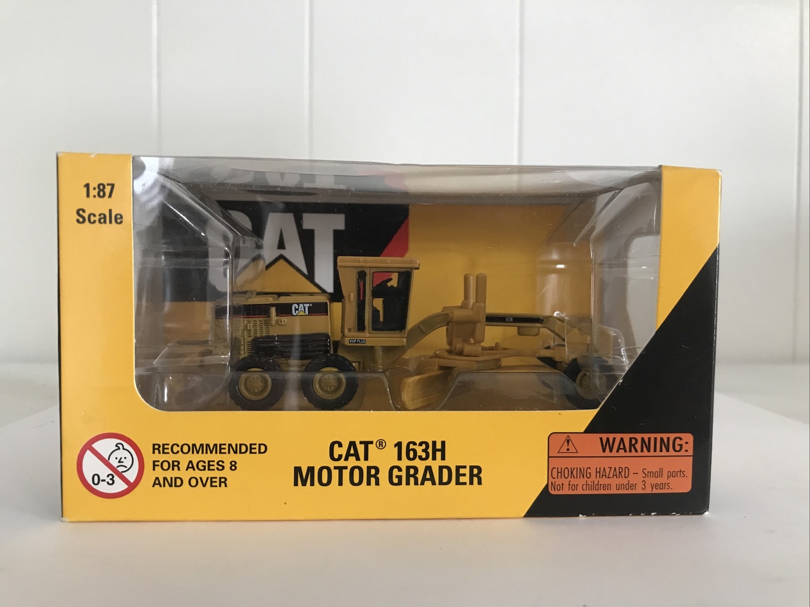 Cat 163H Motor Grader 1:87 Scale Metal Model #55403 Norscot 2008 In The Box