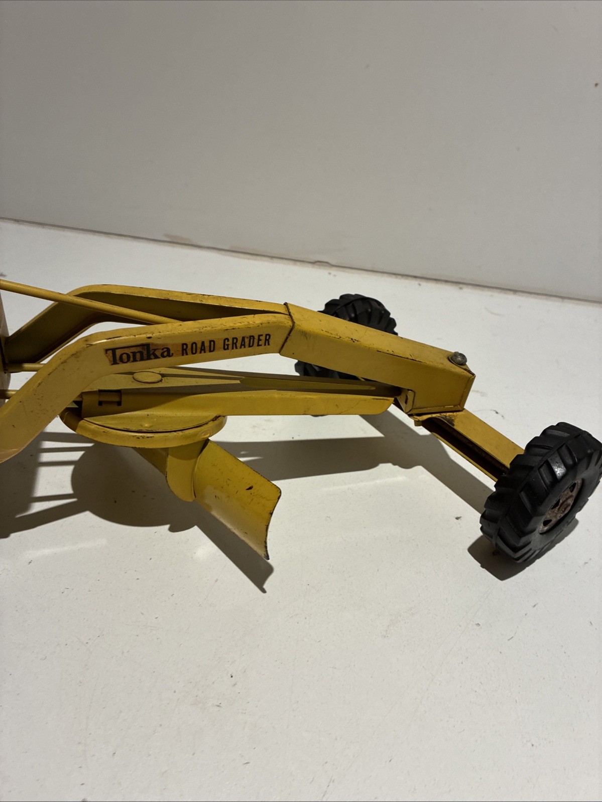 Tonka Truck ROAD GRADER DIe Cast Steel 1950-60’s 17in. Long STEERING