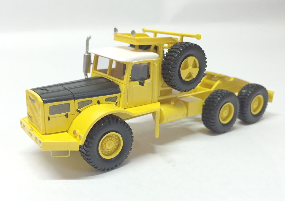 HO 1/87 WILLEME W8-SAT 6X6 Tractor – Ready Made Resin Model by Fankit Models