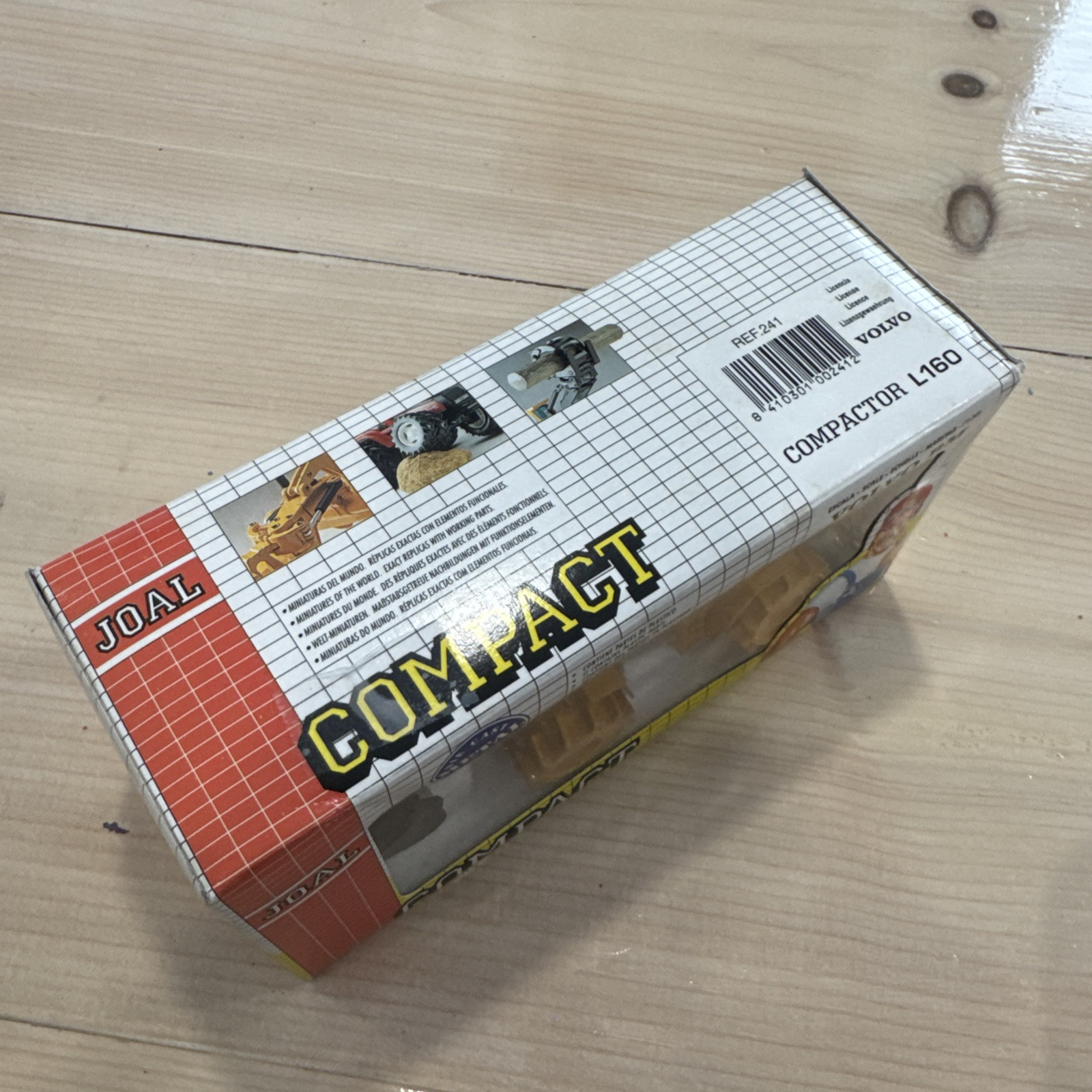 Volvo BM Compactor L160 Loader Joal Compact 1:50 Die Cast NEW in Box