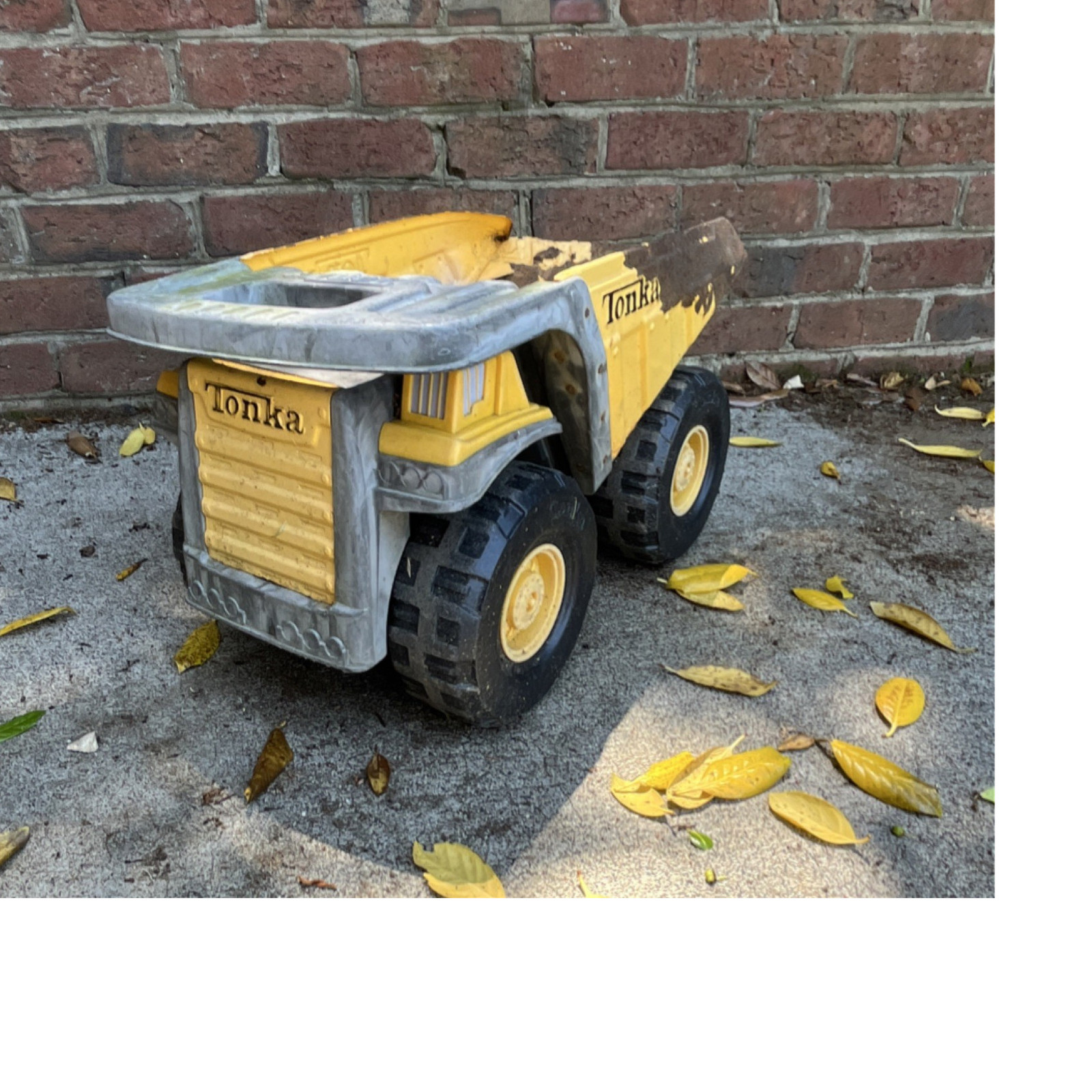 Tonka Vintage Pressed Steel Dump Truck Toy Yellow Gray Black
