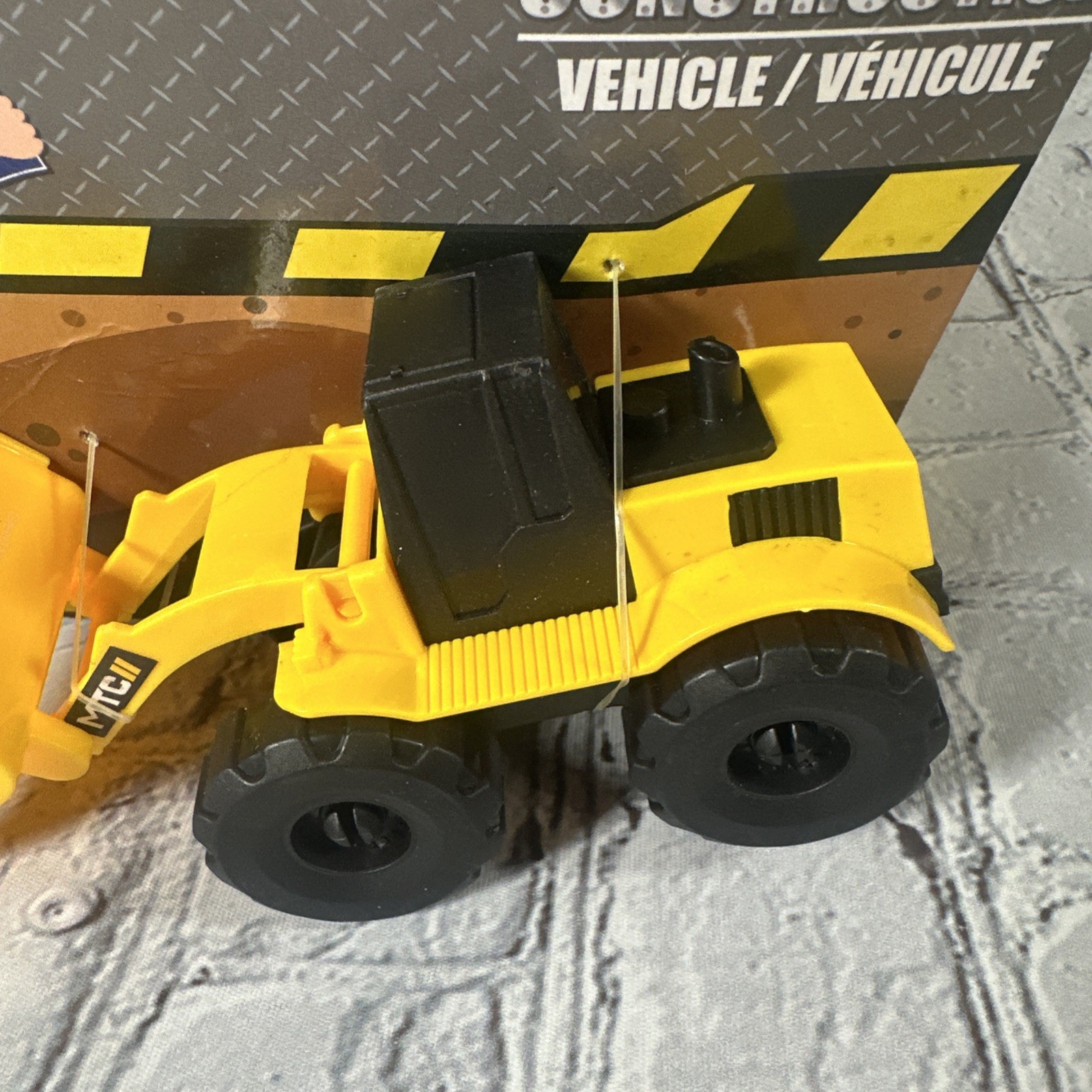Construction Vehicle Front Loader Bulldozer Truck Utility Yellow Plastic New