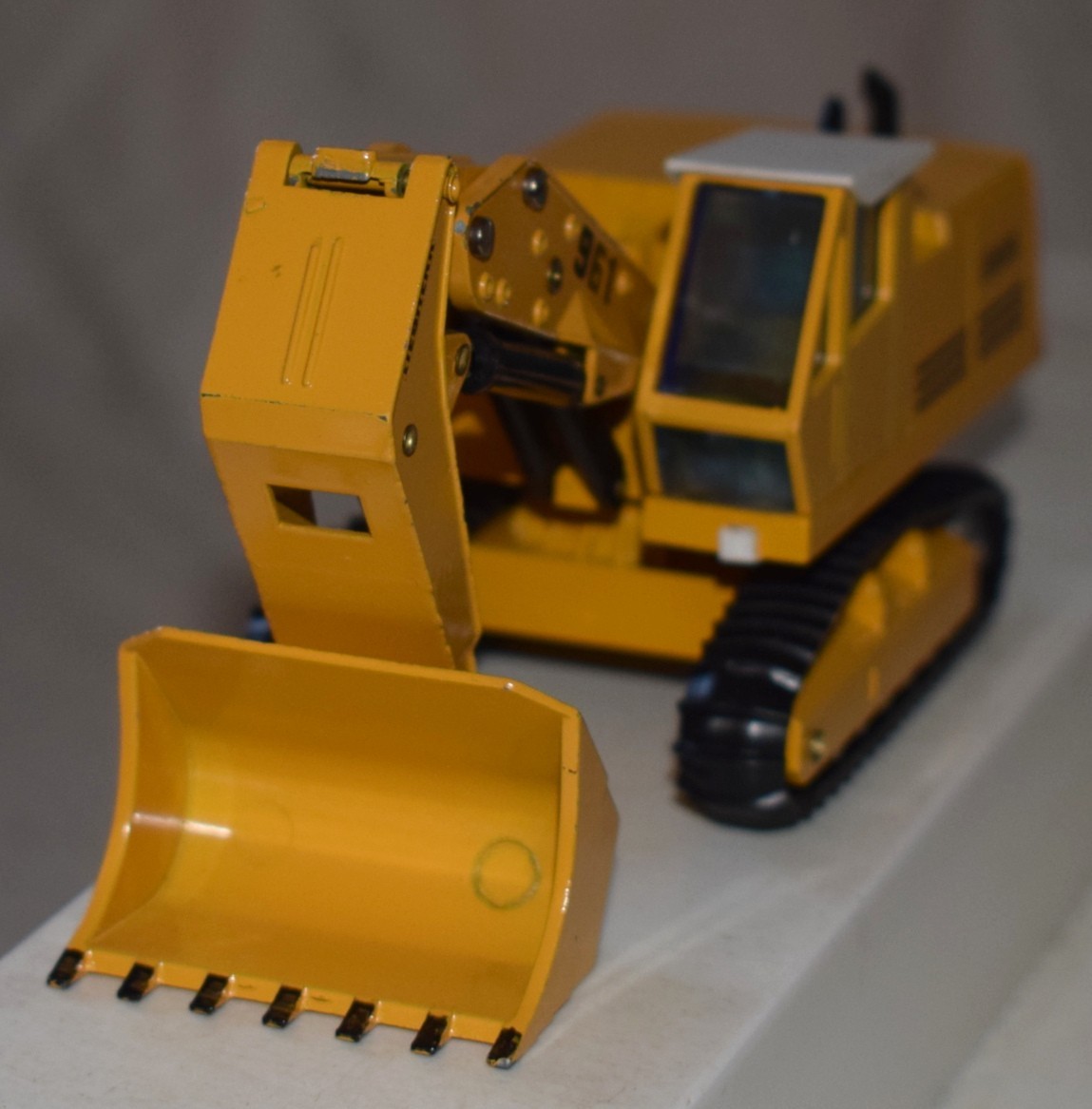 Vintage Gescha 278 Liebherr 961 Excavator Crawler – 1:50 Diecast in Original Box
