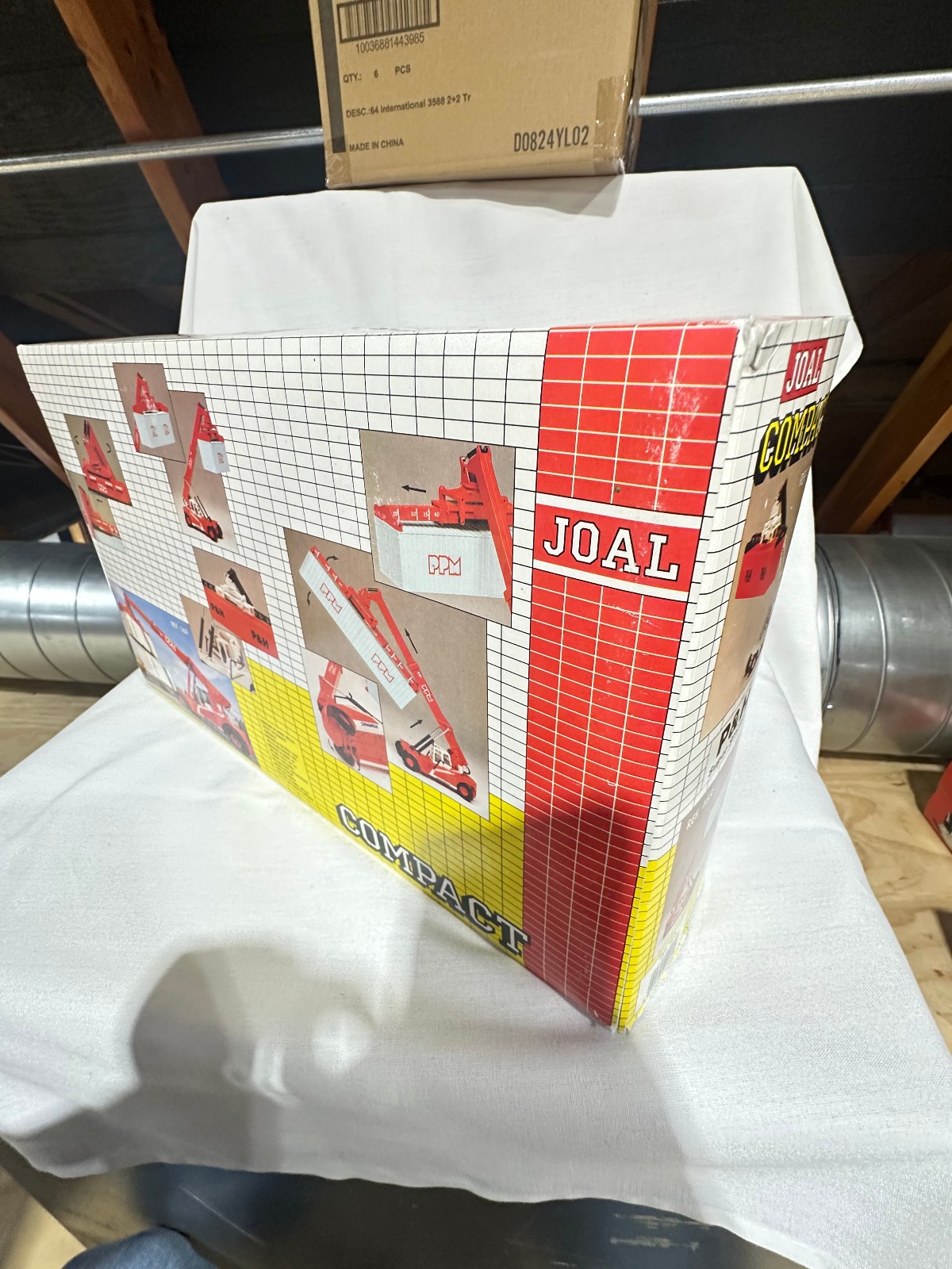 P&H Super Stacker Red Version By Joal 1/50th Scale
