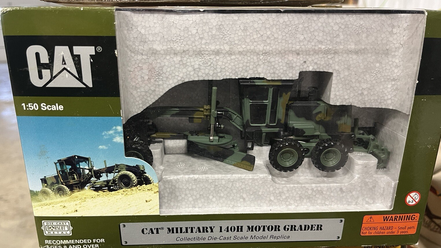 Norscot Cat 140H Military Motor Grader 1/50 NIB