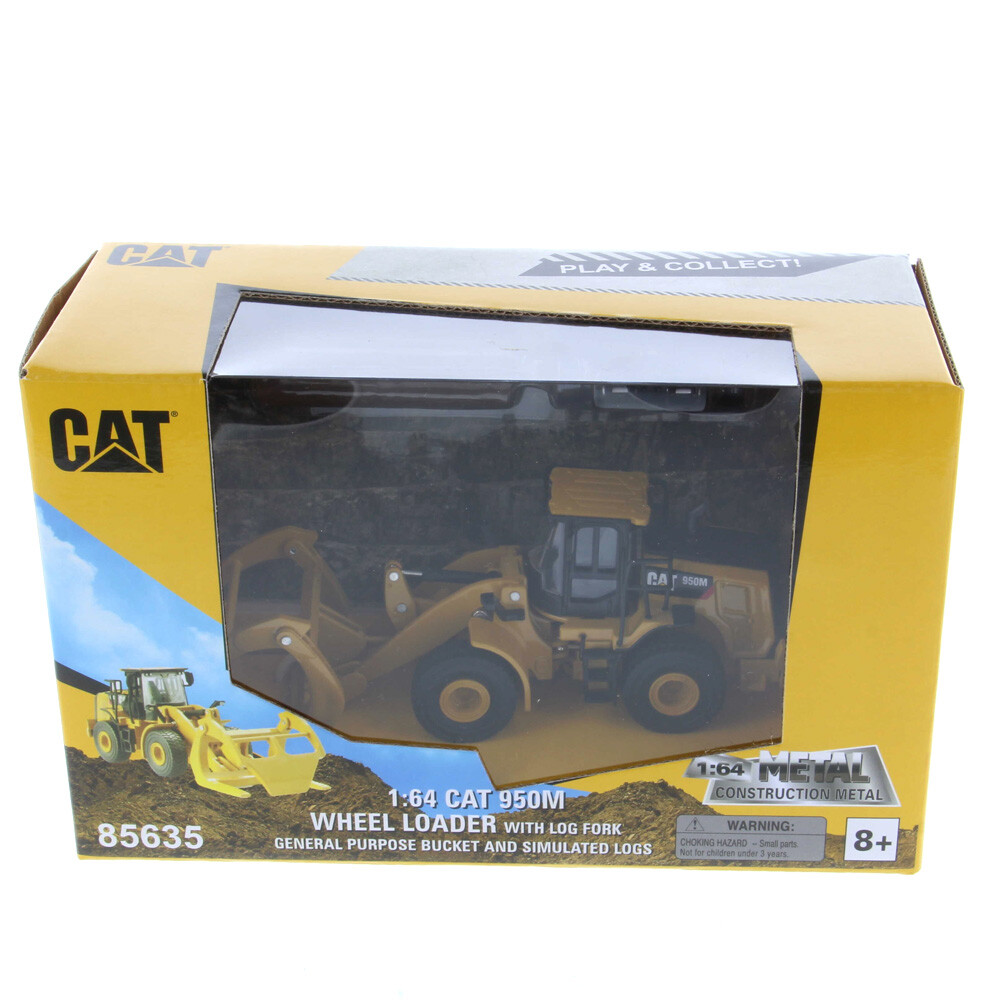 DIECAST MASTERS 1/64 CAT 950M WHEEL LOADER LOWBOY LOAD SAME SCALE AS DCP