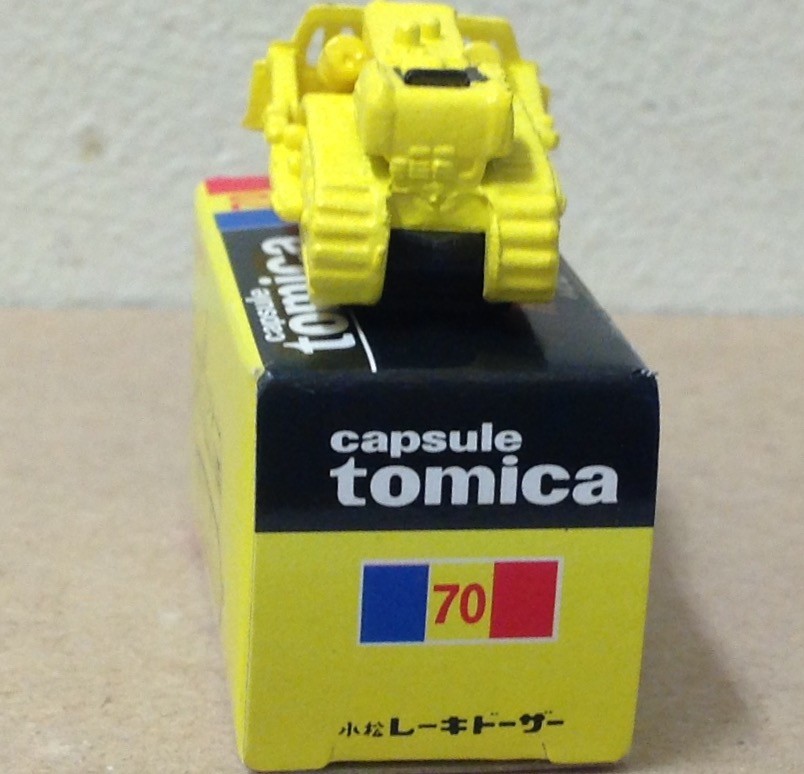 Capsule Tomica ConstructIon 70 Track Loader Bulldozer 2006 series 12 Yujin mini