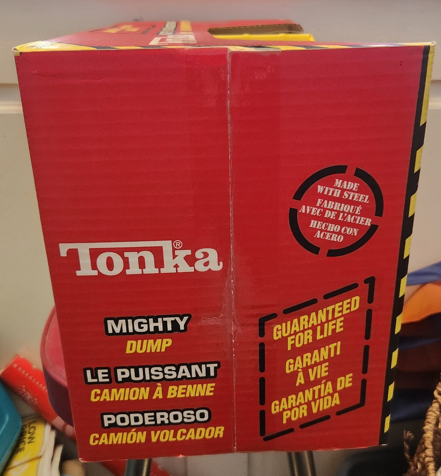 Vintage 2000 TONKA MIGHTY DUMP TRUCK Steel #93901 In Original Box Hasbro Yellow