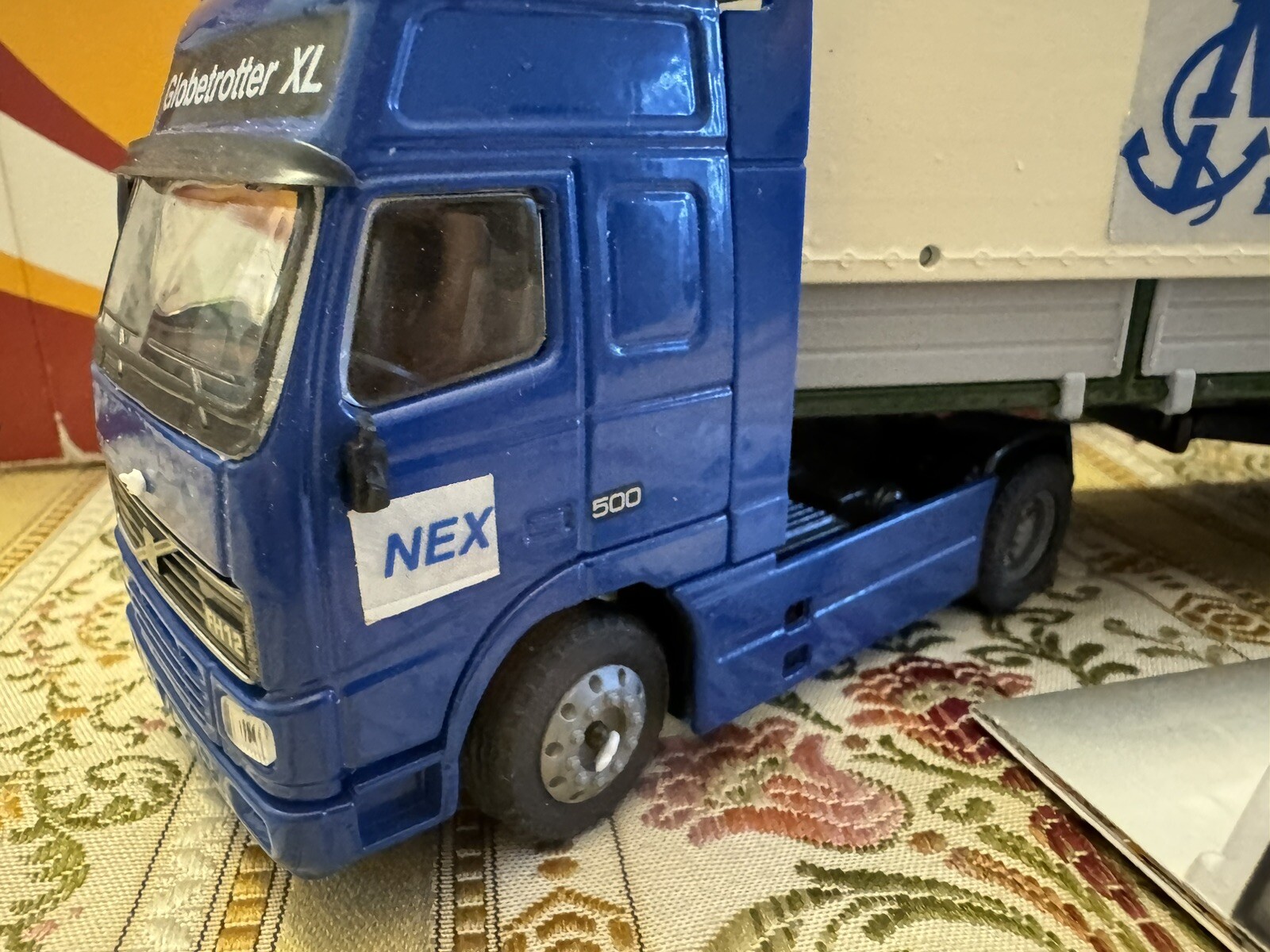 Joal 334Volvo FH12 Globetrotter XL Truck NEX 1:50 Scale Die-Cast Metal w/Box