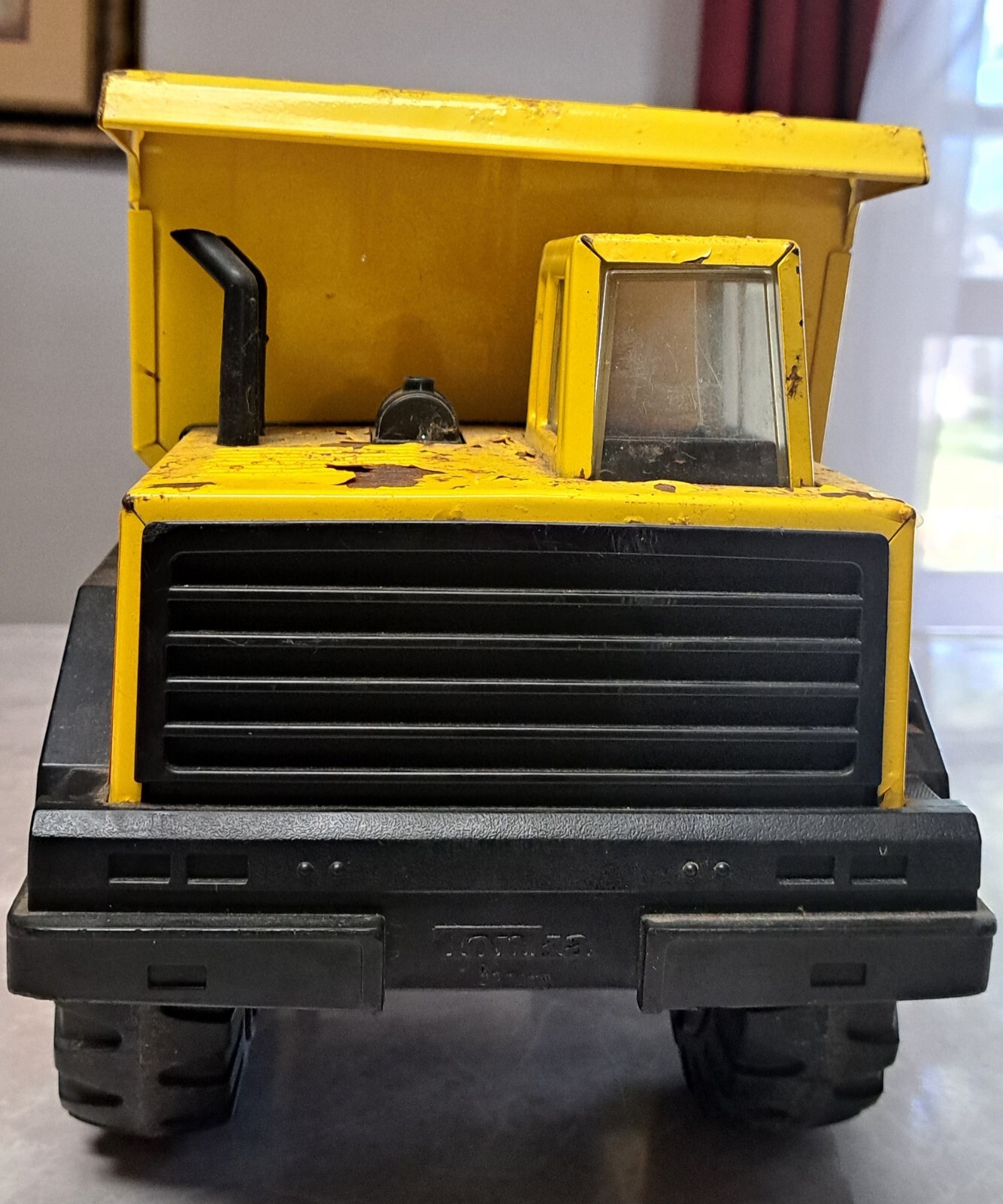 Vintage Mighty Tonka Toys Yellow Metal Turbo Diesel Dump Truck XMB-975 Steel Toy