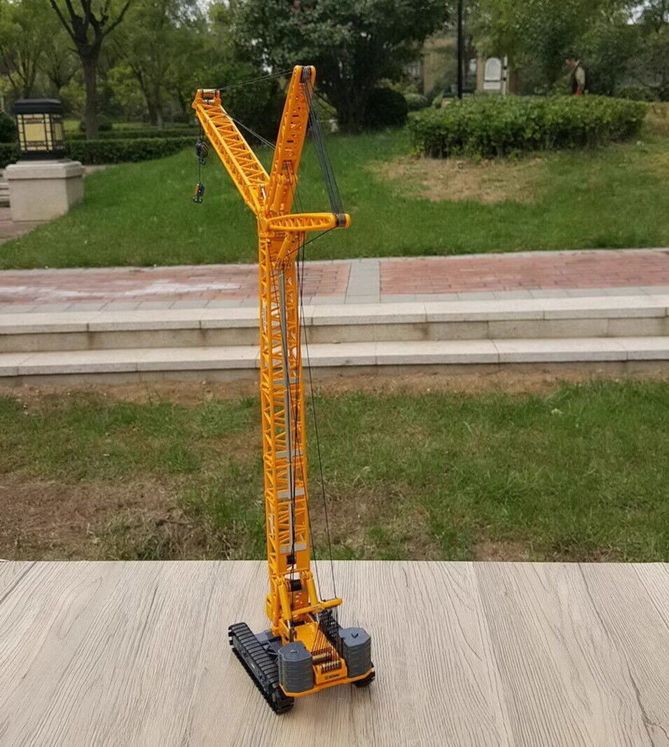 1/120 Scale XCMG XGC260 Crawler Crane Diecast Model Toy Collection Gift