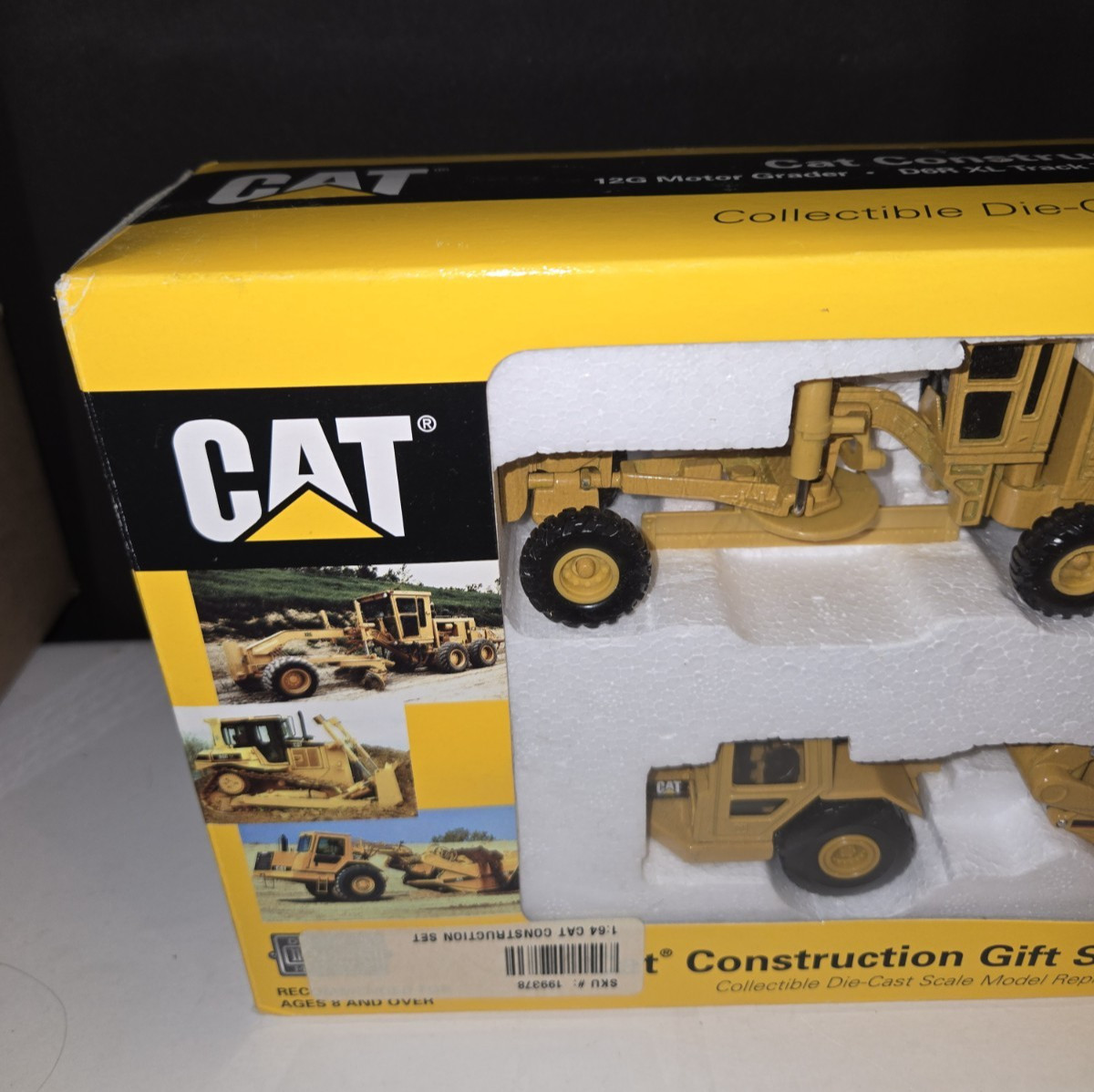 1/64 Norscot CAT Construction Gift Set 12G Grader, D6R, 611 Scraper 55114