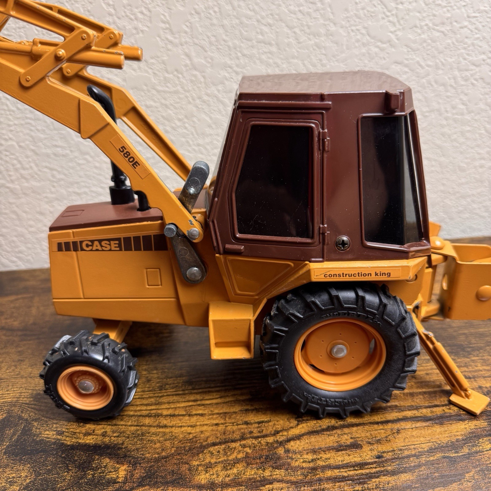 Case 580E Construction King Backhoe Loader Toy Ertl 1:16 Flaw Vintage 80s
