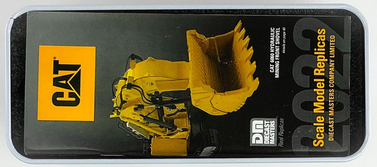 Diecast Masters 85950 Caterpillar 972M Wheel Loader with Log Fork 1/87 Scale