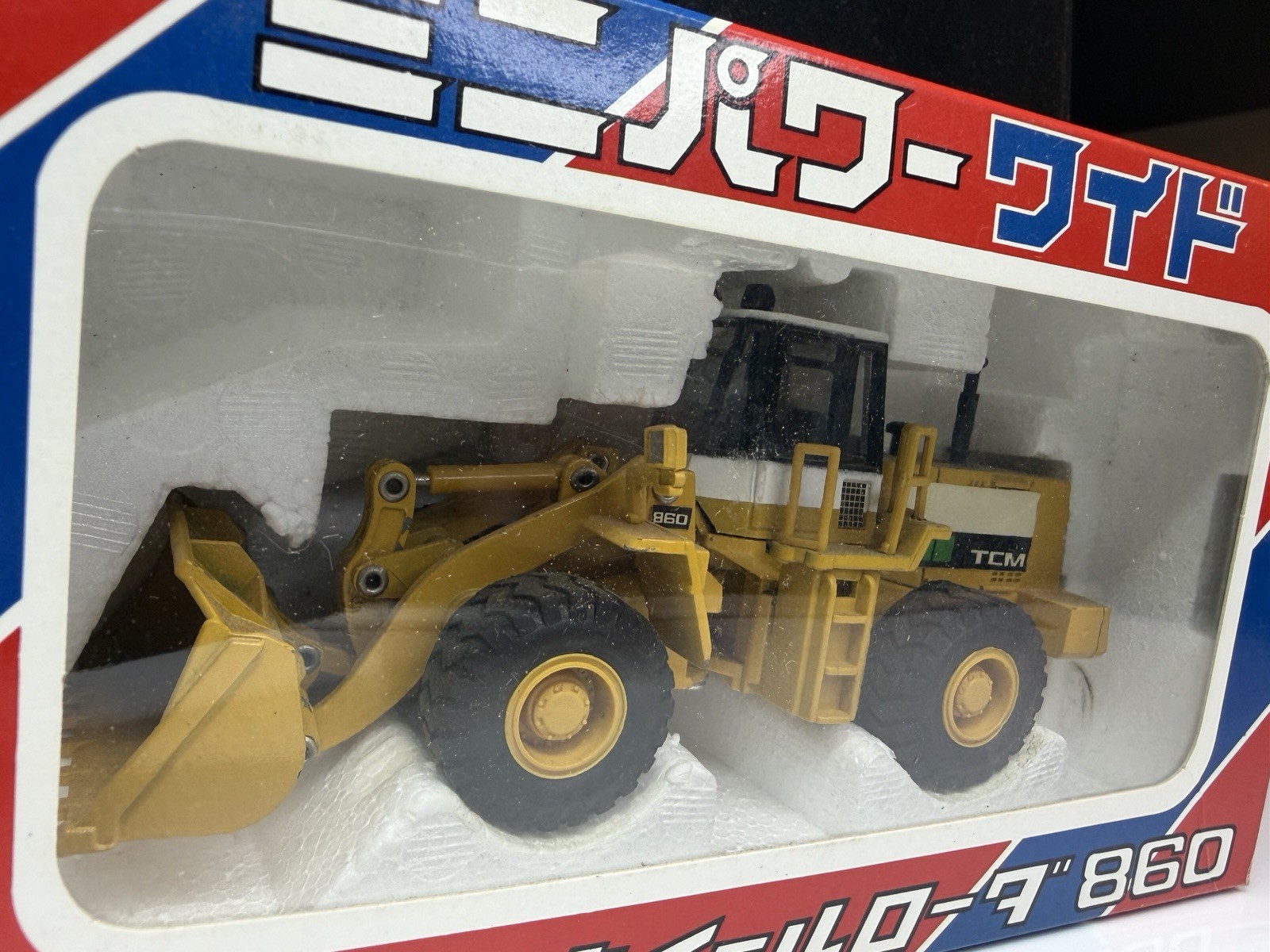 TCM 860 Wheel Loader Goodswave 1:50 Scale Diecast Model Shinsei Vintage NIB