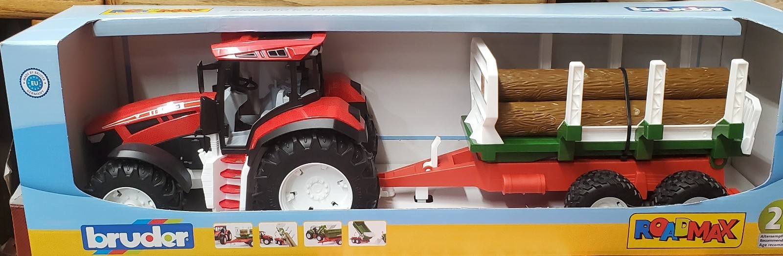 BRUDER 1/16 ROADMAX TRACTOR WITH LOG TRAILER AND 3 LOGS 03453