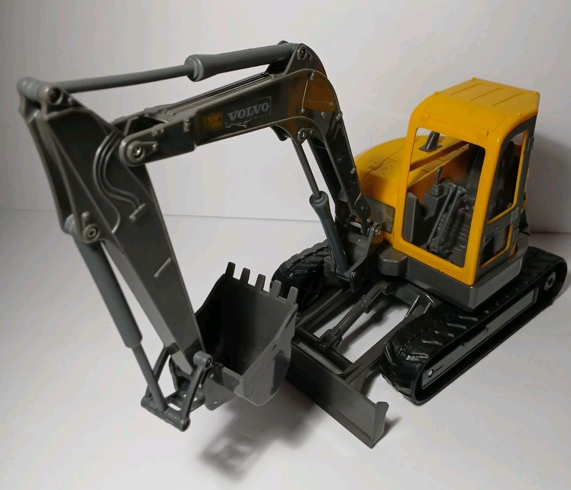 NEWRAY Volvo ECR88D Toy Excavator 1/18 Scale New Ray Loose Detailed Replica GUC