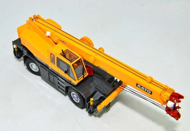 1:50 SR-250Ri ROUGHTER 25 Crane Constuction Machine Equipment Diecast Model