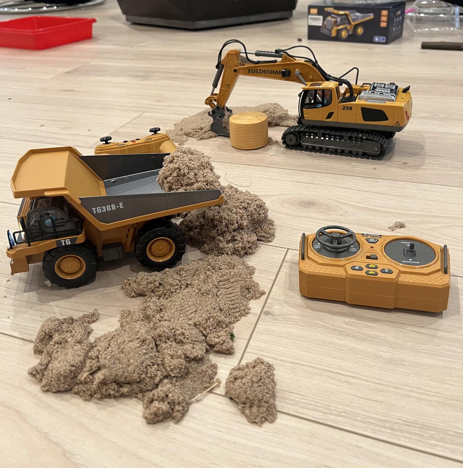 KIDMARKT Metal RC Bulldozer Toy for Kids | 9Channel Remote Control TrackType …