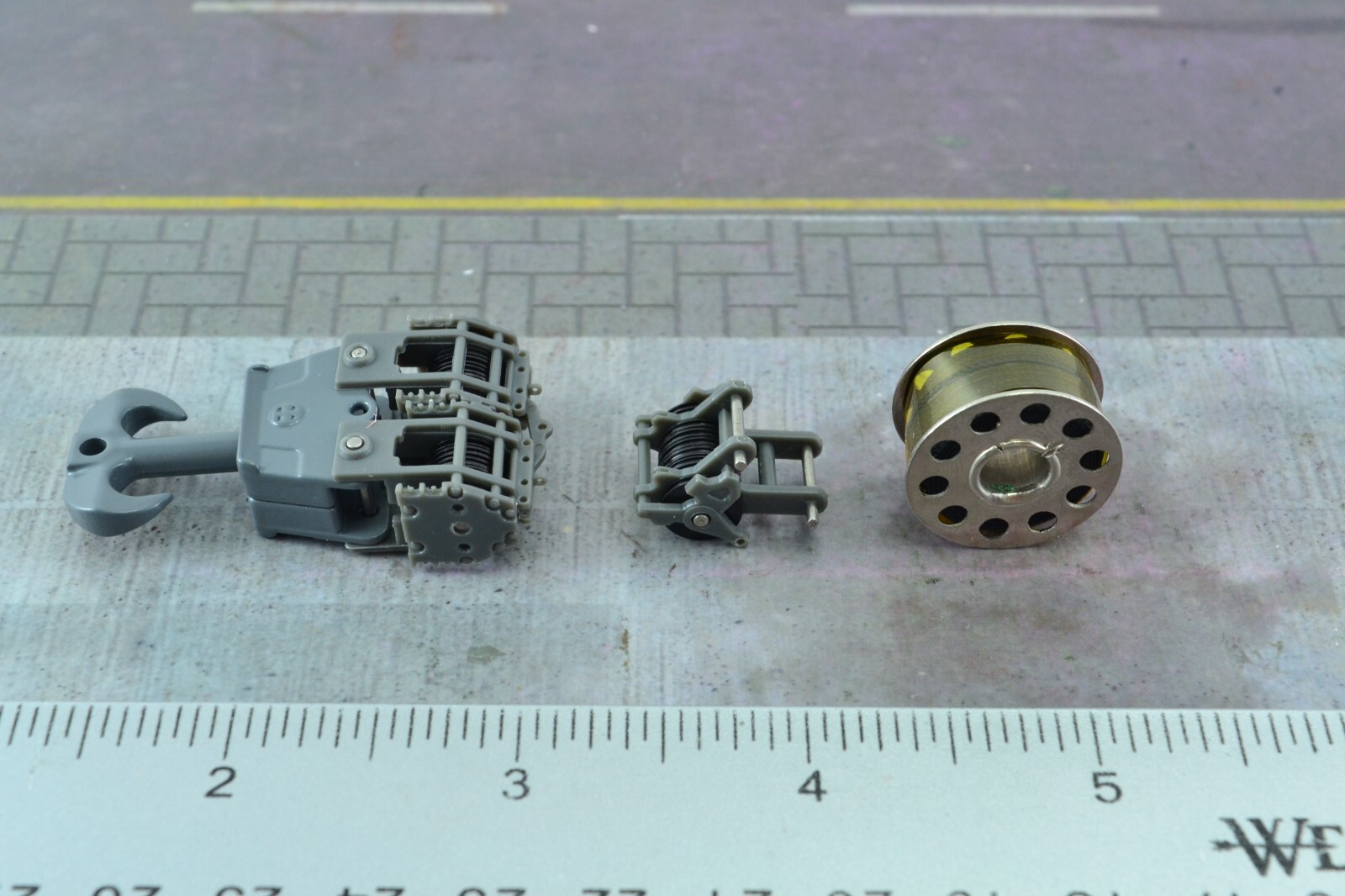 Herpa Hook Block Sheaves Roller Package for Crawler Crane Liebherr 1600 1:87 (L)