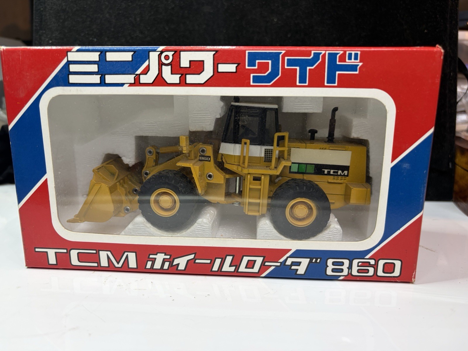 TCM 860 Wheel Loader Goodswave 1:50 Scale Diecast Model Shinsei Vintage NIB