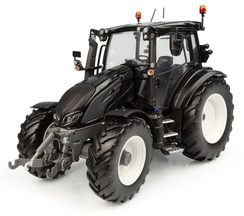 Universal Hobbies 1/32 Valtra G135 Tractor in Metallic Black #6291 📌USA📌