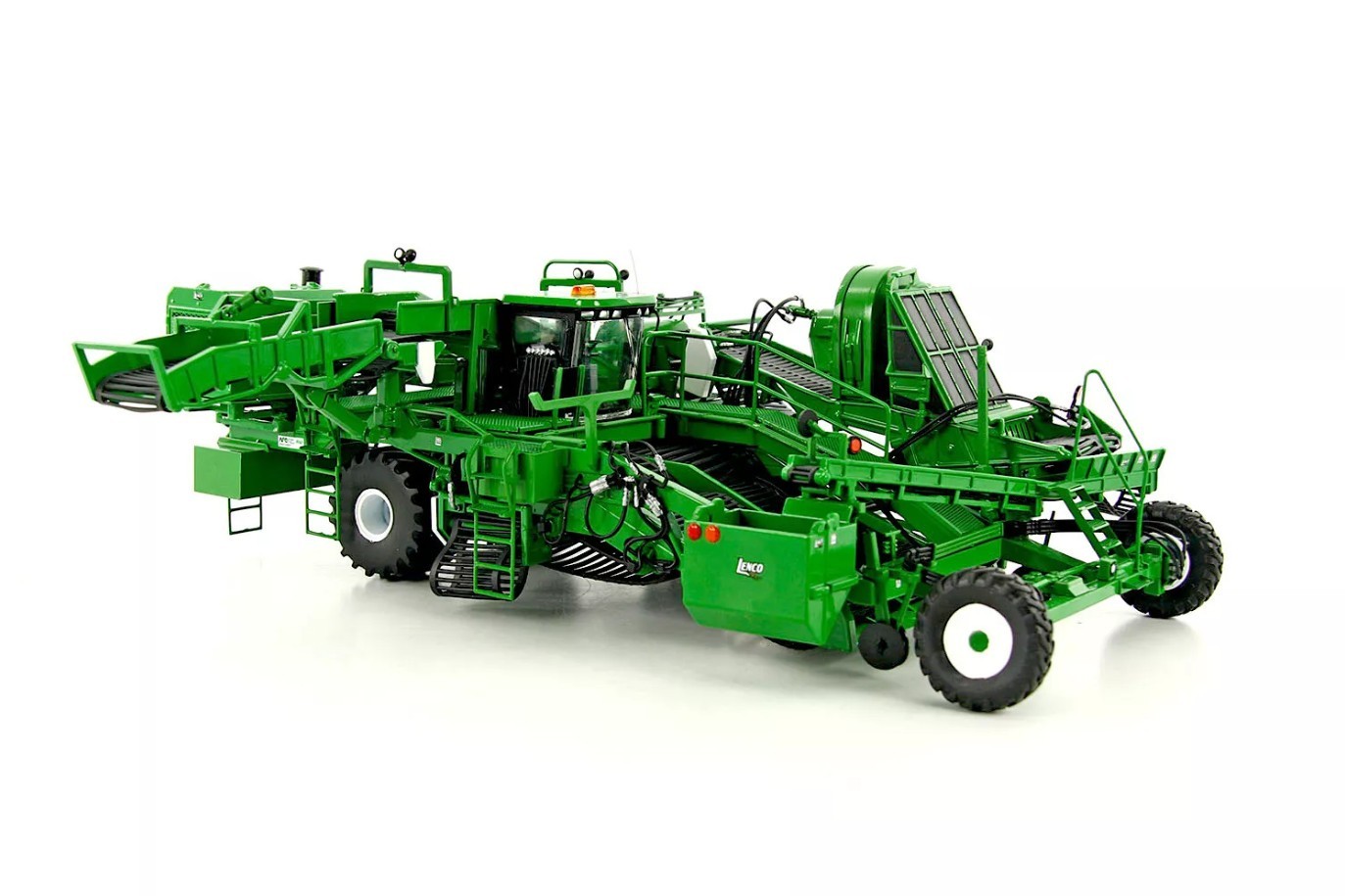 Lenco 2000 4-Row Self-Propelled Airhead Potato Harvester Tonkin 1:42 Scale Model