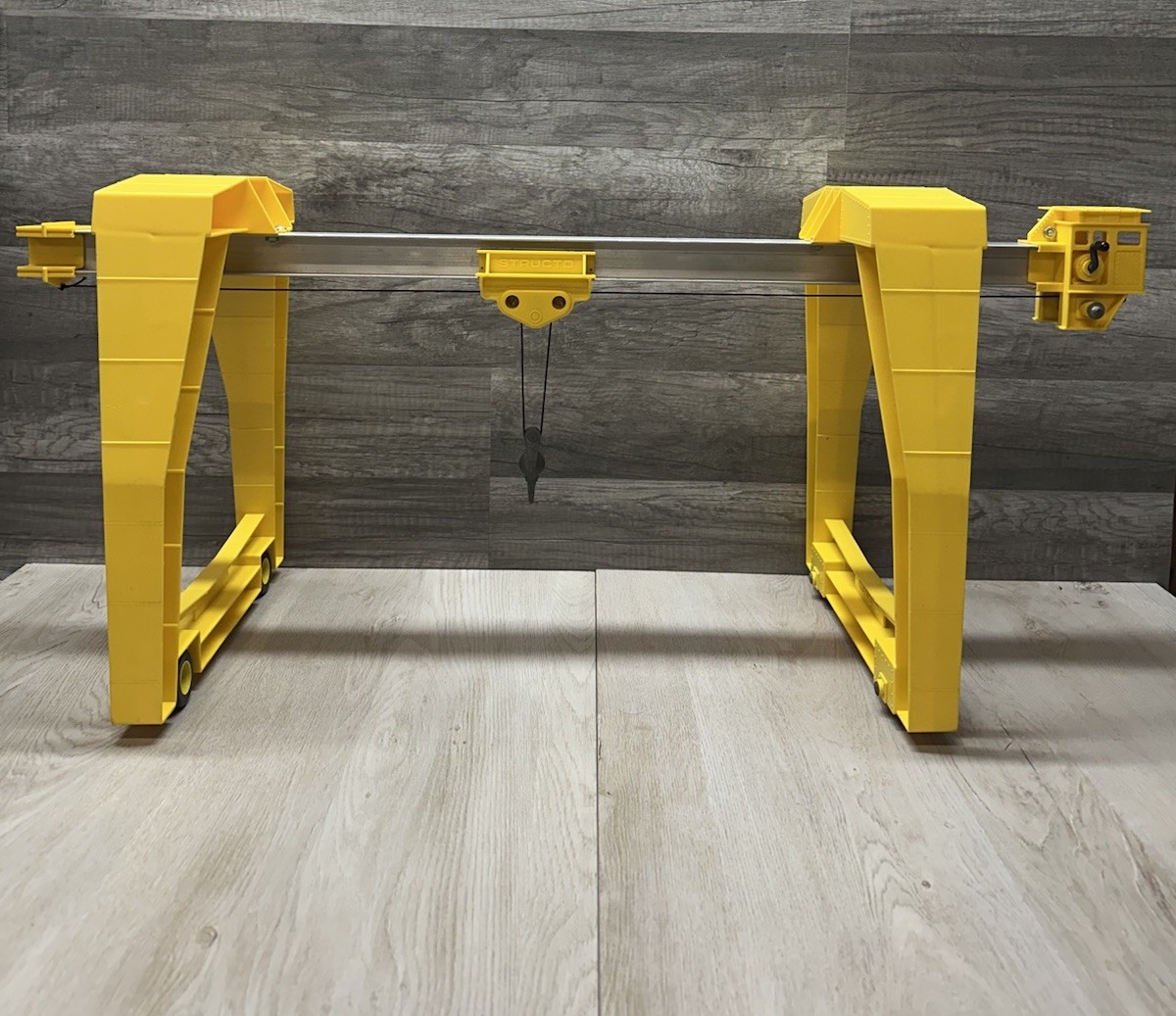RARE Structo Giant Gantry Crane Yellow 1960’s -60’s 32” Beam COLLECTORS