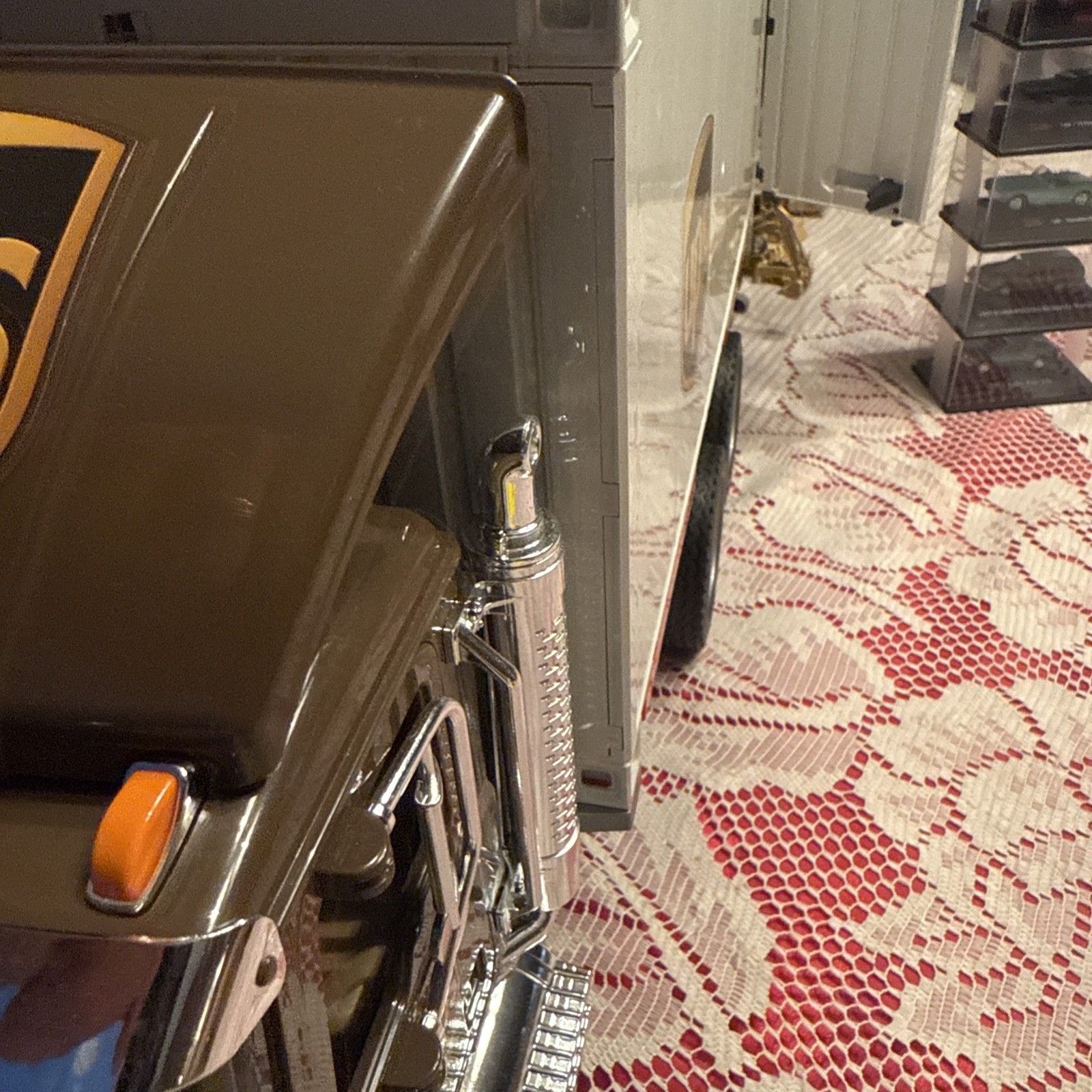 MACK GRANITE UPS TRUCK Made In GERMANY. BRUDER See Pictures