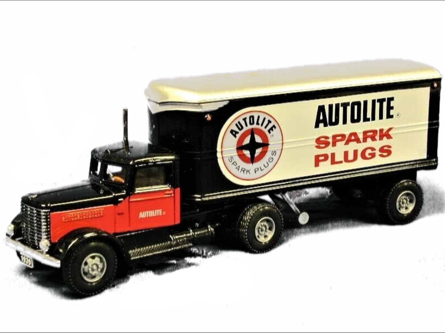 AHL Hartoy 53105 Peterbilt 260 Semi-Truck AUTOLITE Spark Plugs 1/64 Die-cast MIB