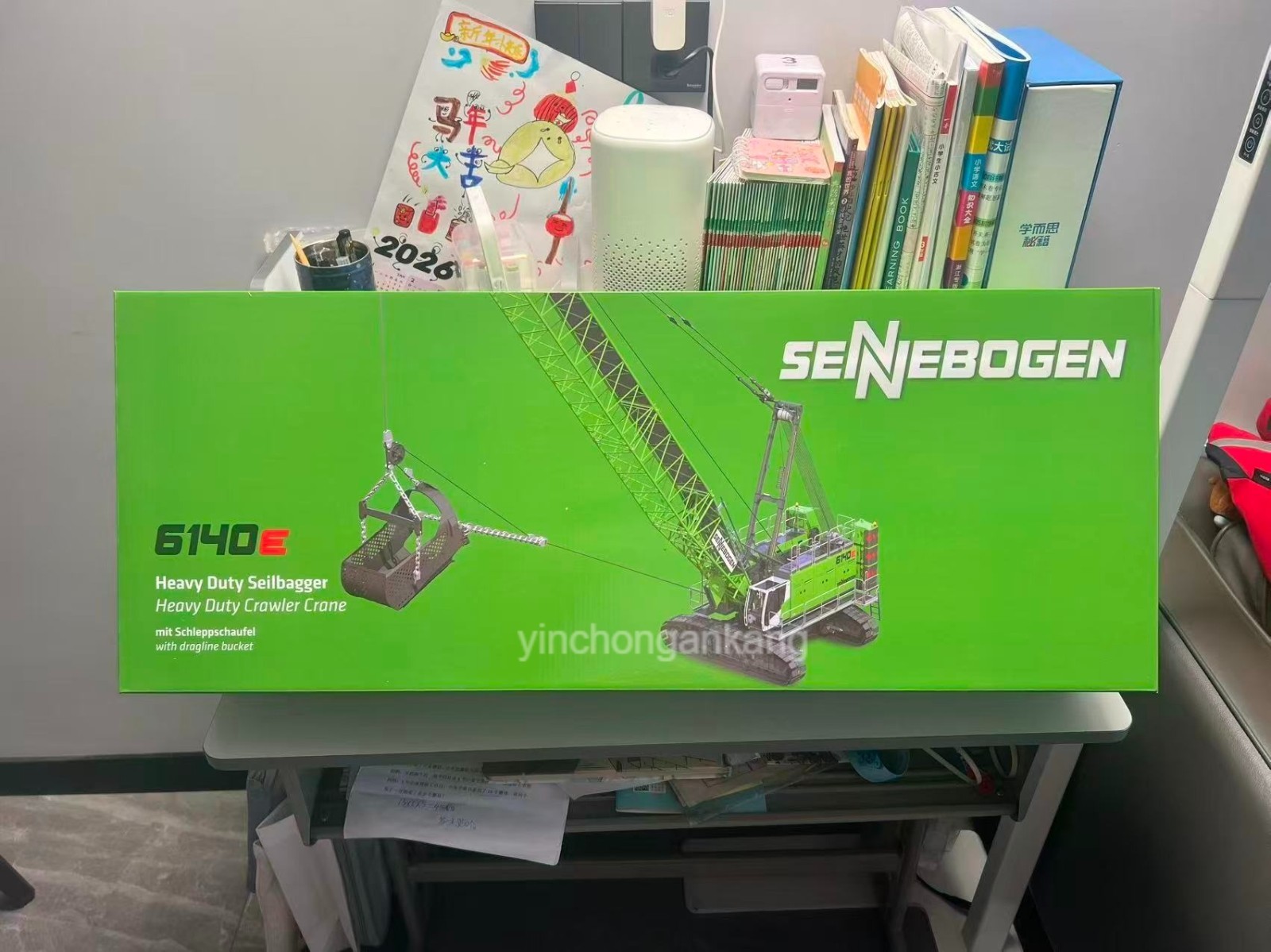 Sennebogen 6140E HD Crawler Crane Clamshell – Ros 1:50 Scale Model