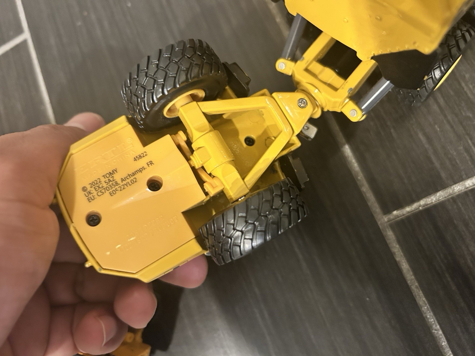 Lot of Diecast Construction Vehicles – Excavator, Bulldozer, Dump Truck