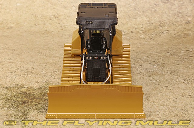 Diecast Masters 1:50 D5 LGP Fire Suppression Bulldozer