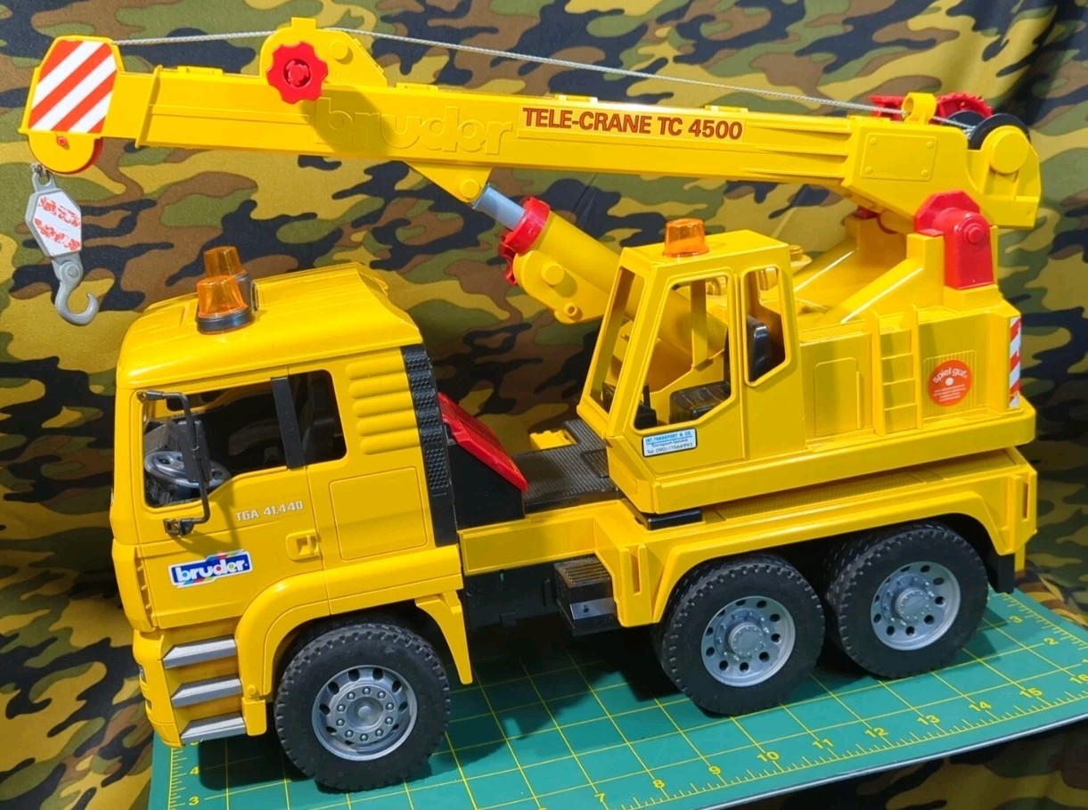 Bruder MAN Tele-Crane TC-4500 TGA 41.440 Construction Toy Truck Germany
