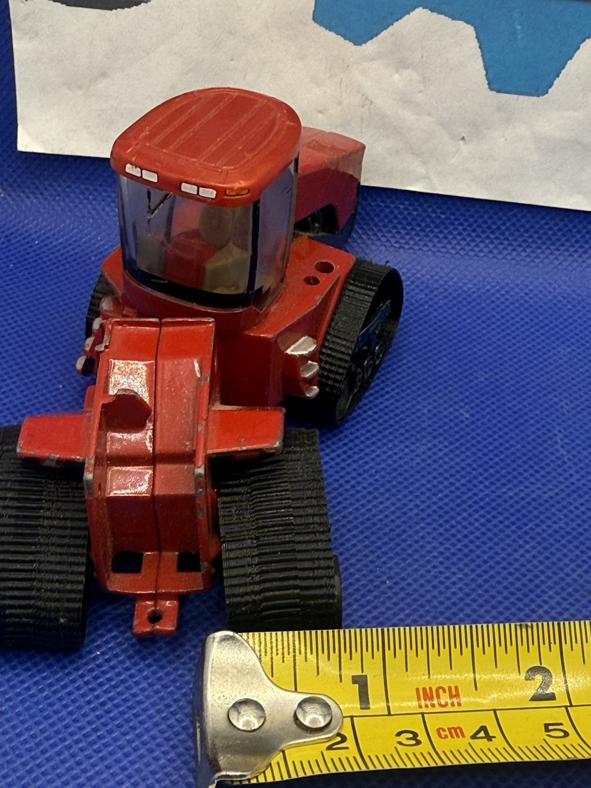1 set of tracks, 4 pcs for 1:50 Scale ERTL CASE IH STX 440 4WD Quadtrac Tractor,