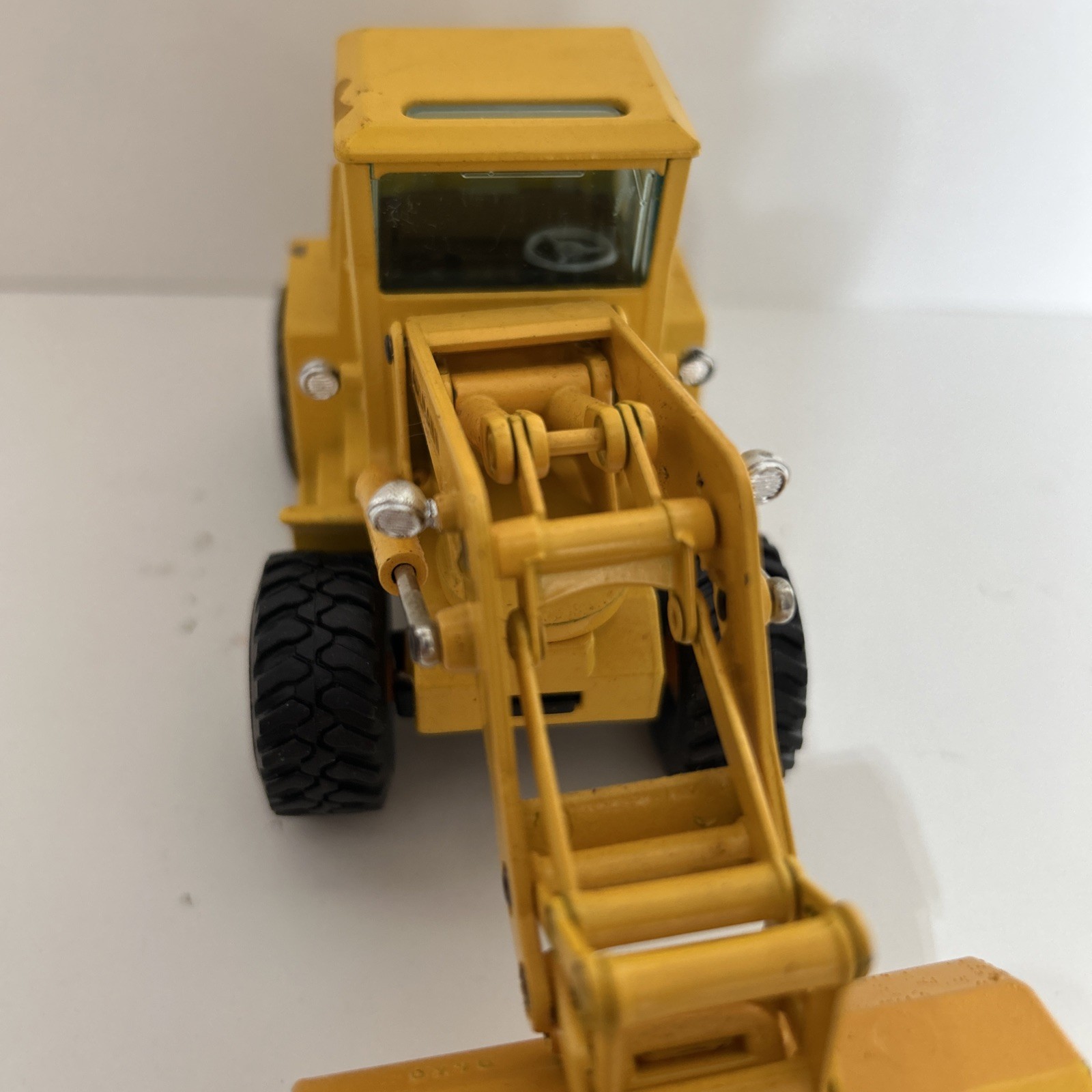 Vintage Gama 9440 Original Ahlmann SCHYENK LADER AS12 Loader In 1:44 Scale bx10