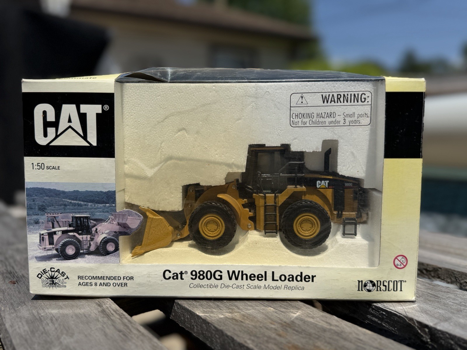 CAT 980G Wheel Loader 1:50 Die-Cast Norscot Model w/ Original Box