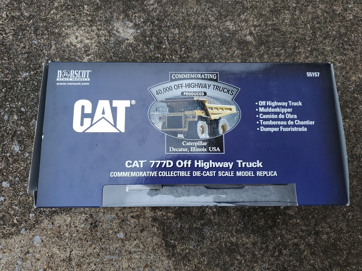 Norscot 55157 Caterpillar CAT 777D Off Highway Truck Commemorative 1:50 Die-Cast