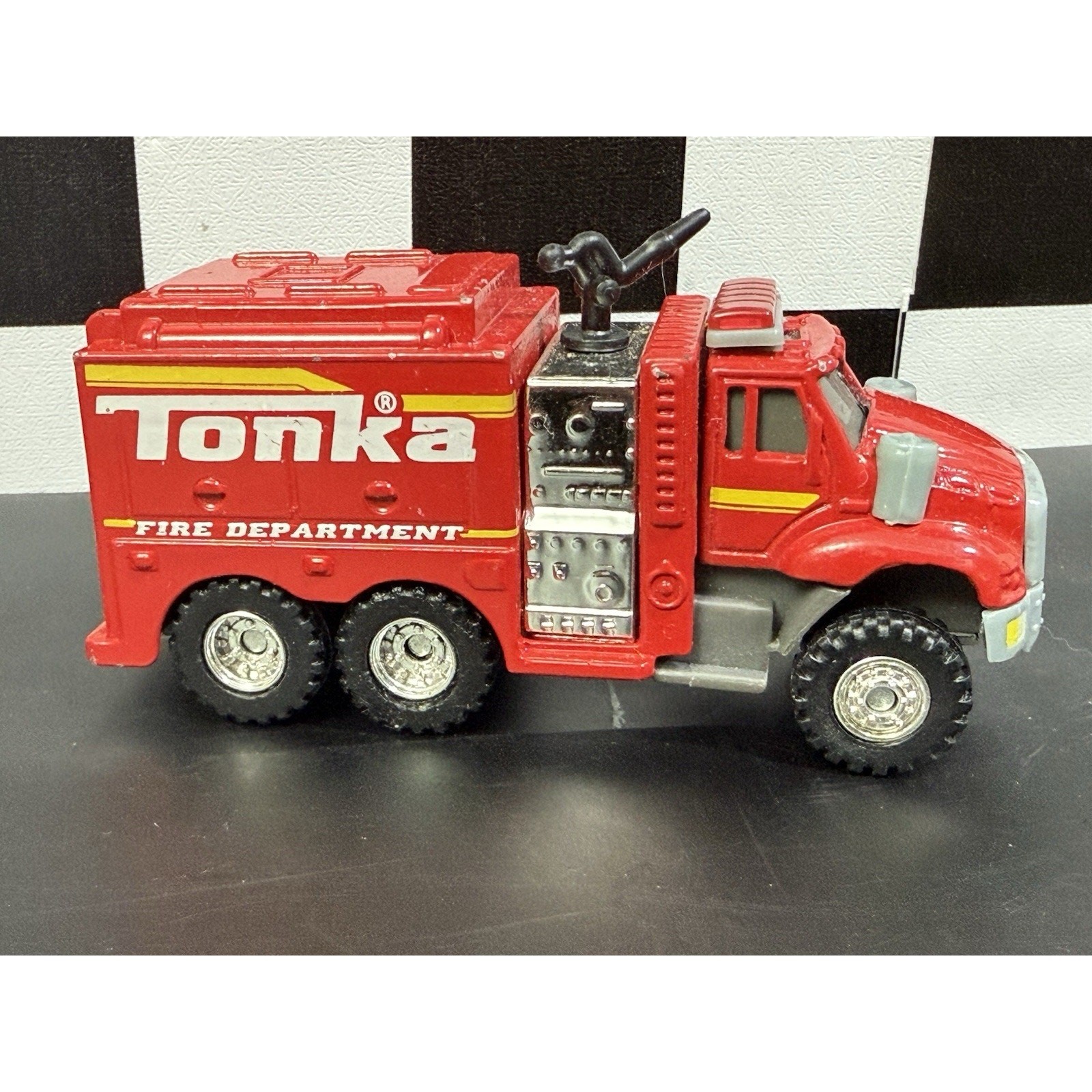 Tonka Lot of 3 Construction Trucks Cement Mixer, Bulldozer, Fire Truck