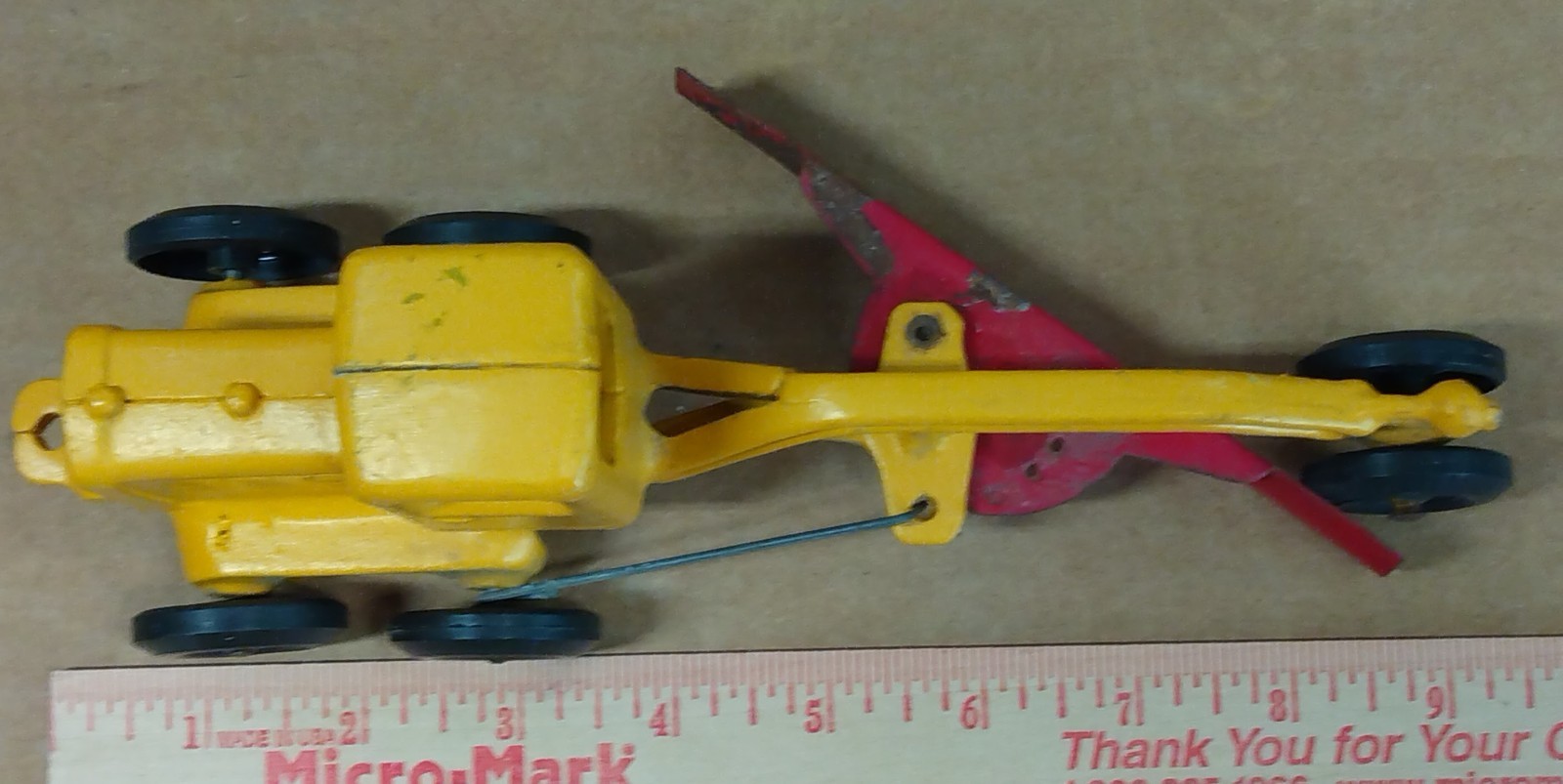 9″ Diecast Aluminum Road Grader No. 9100 by SLIK Toys